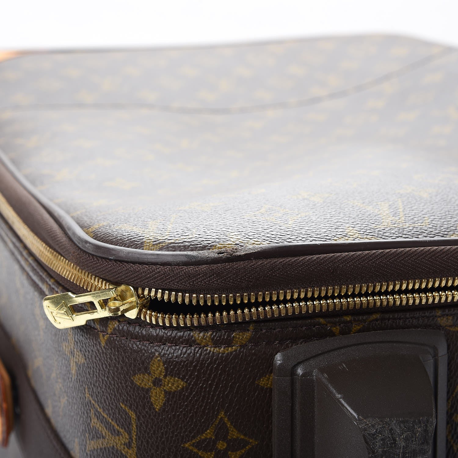 Louis Vuitton Monogram Pegase 55 13 of 19