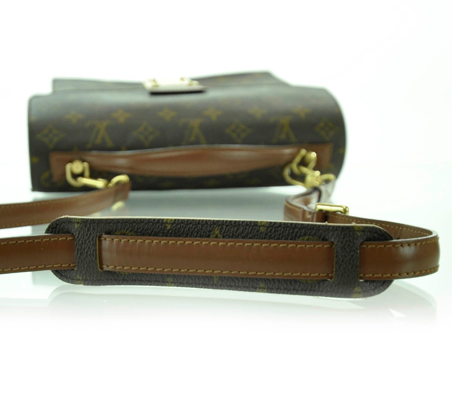 Louis Vuitton Monogram Monceau 28 6 of 10