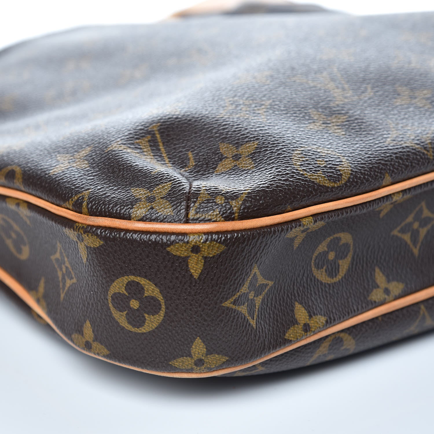 Louis Vuitton Monogram Odeon MM 10 of 11