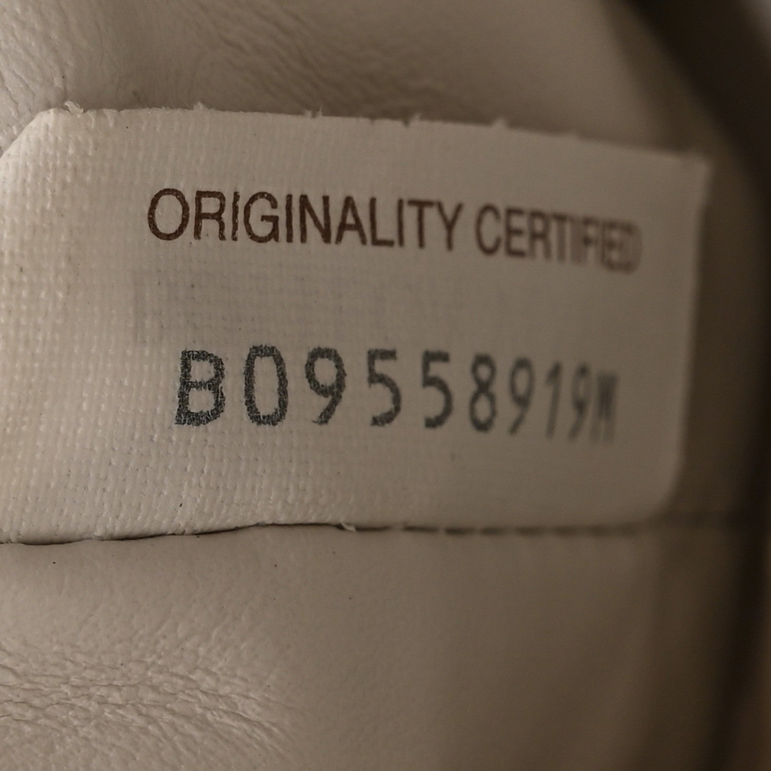 Bottega Veneta BOTTEGA VENETA Boucle Curly Raffia The Mini Pouch White Chalk 7 of 11