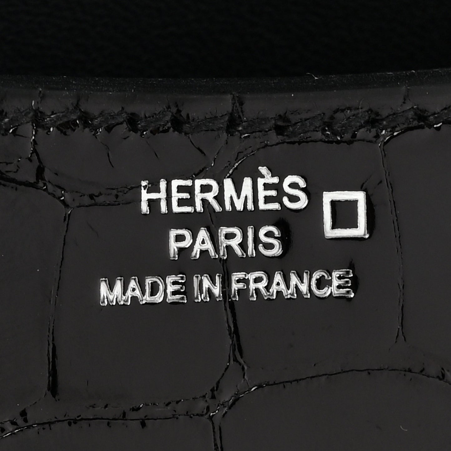 Shiny Alligator Constance 18 Black