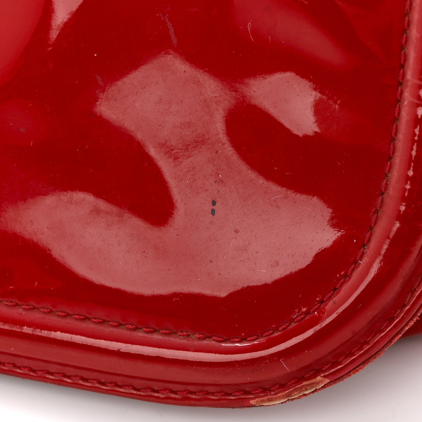 Vinyl CC Lipstick Accordion Flap Red