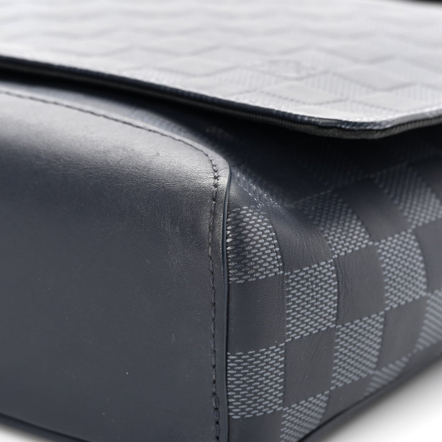 Louis Vuitton Damier Infini District PM Astral Silver 9 of 14