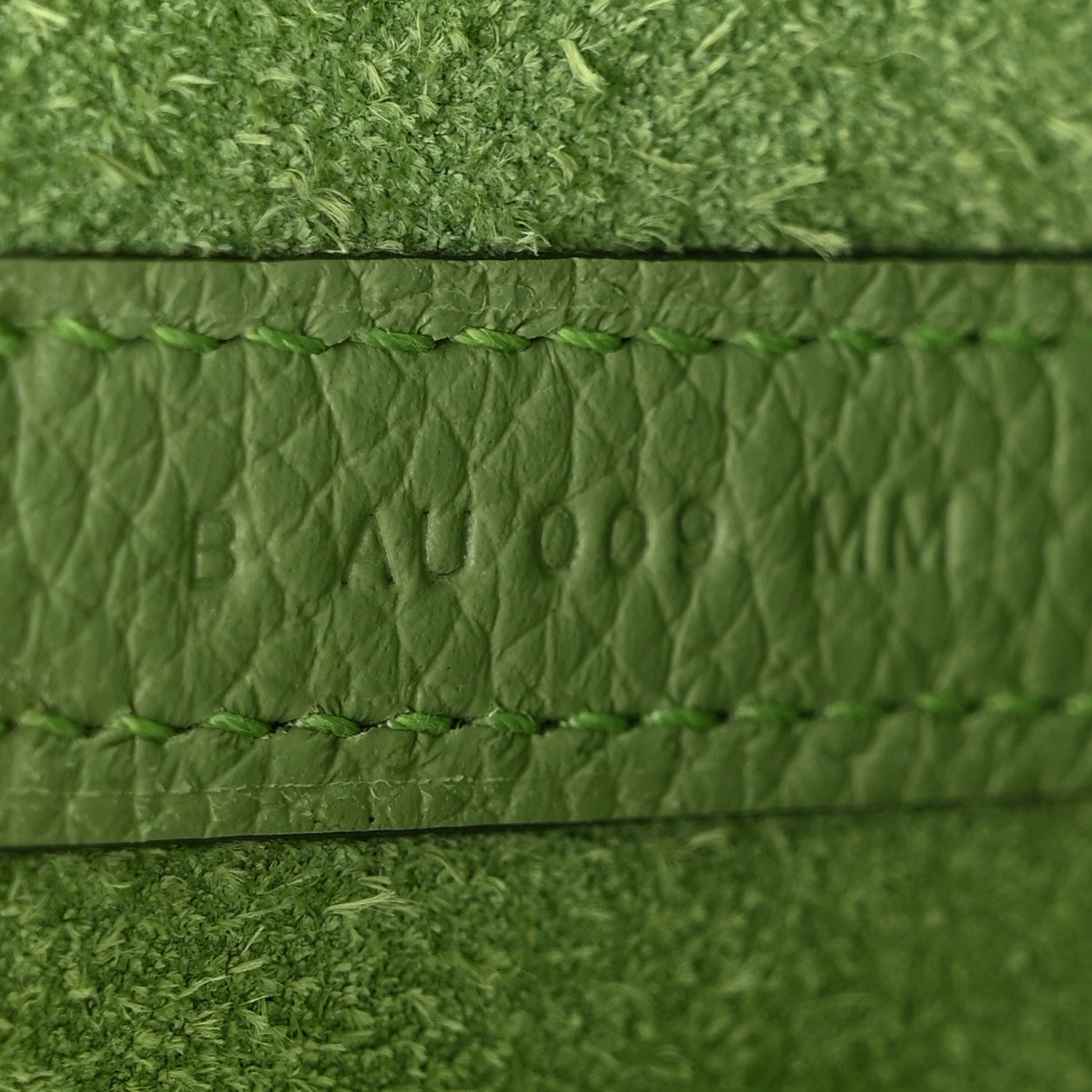 Hermes Taurillon Clemence Picotin Lock 22 MM Vert Criquet 7 of 11
