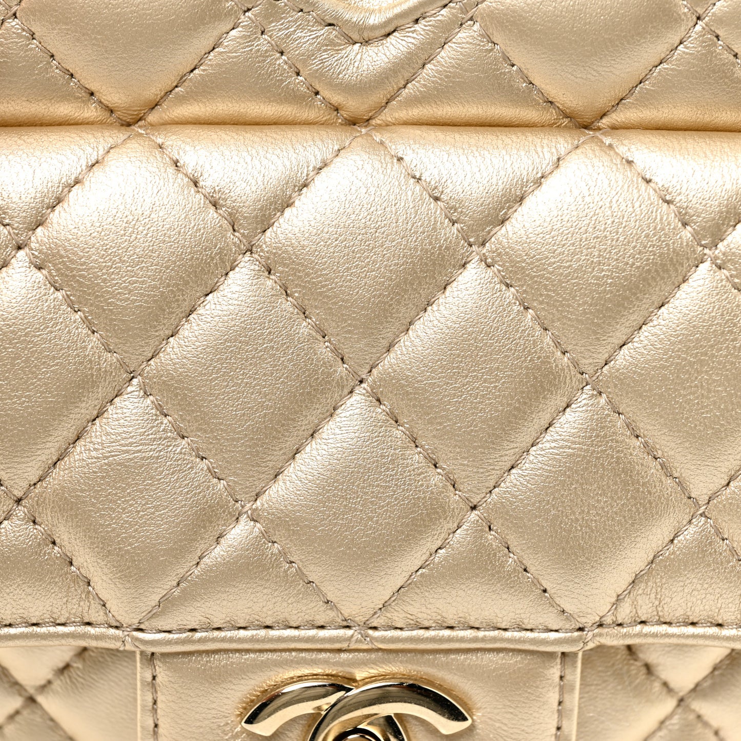 Metallic Lambskin Quilted CC In Love Heart Bag Gold