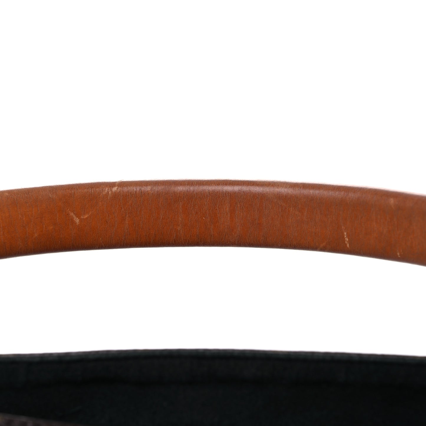 Monogram Gaia Black