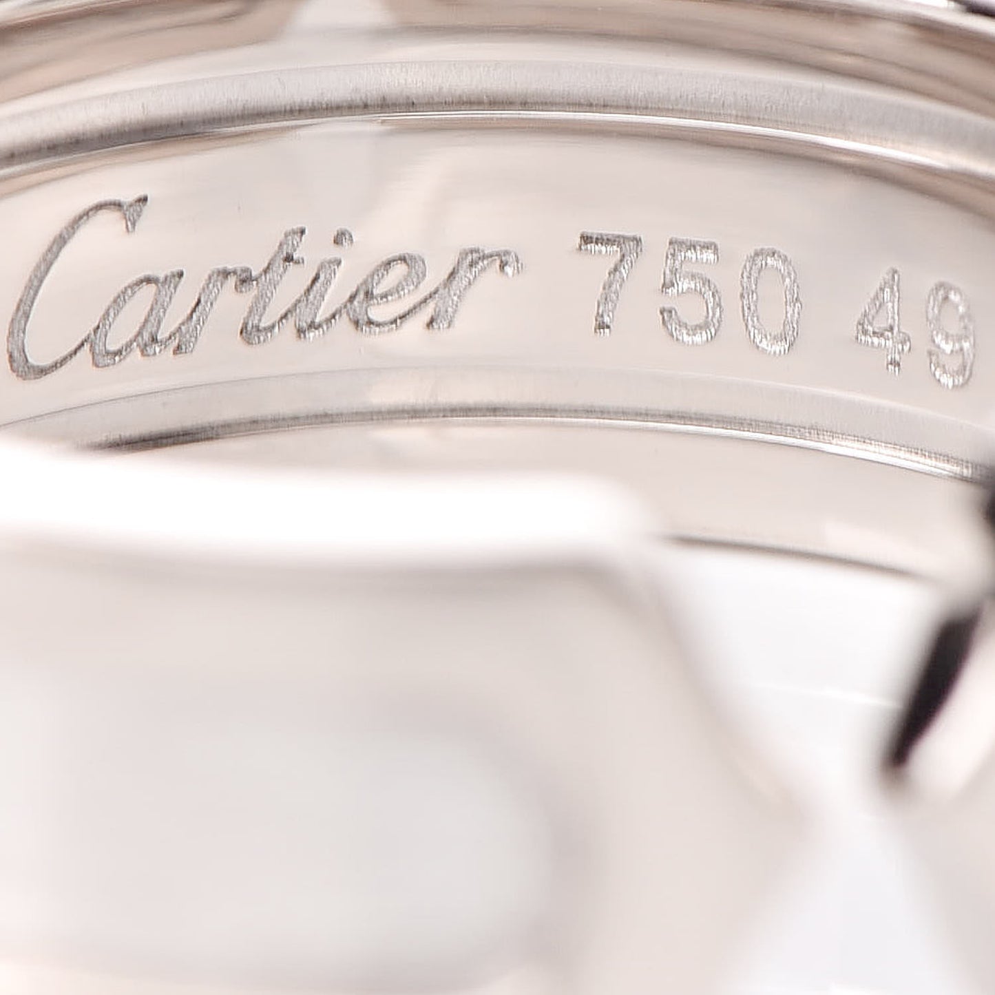 18K White Gold 6.5mm C De Ring 49 4.75
