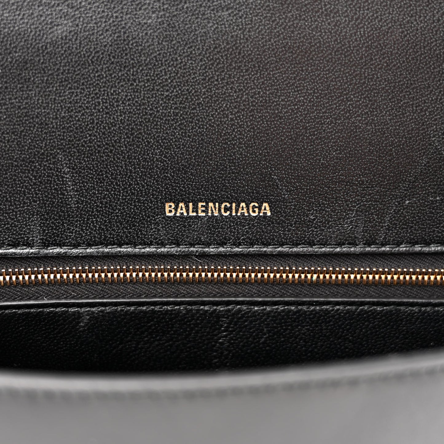 Shiny Box Calfskin Medium Hourglass Top Handle Bag Black