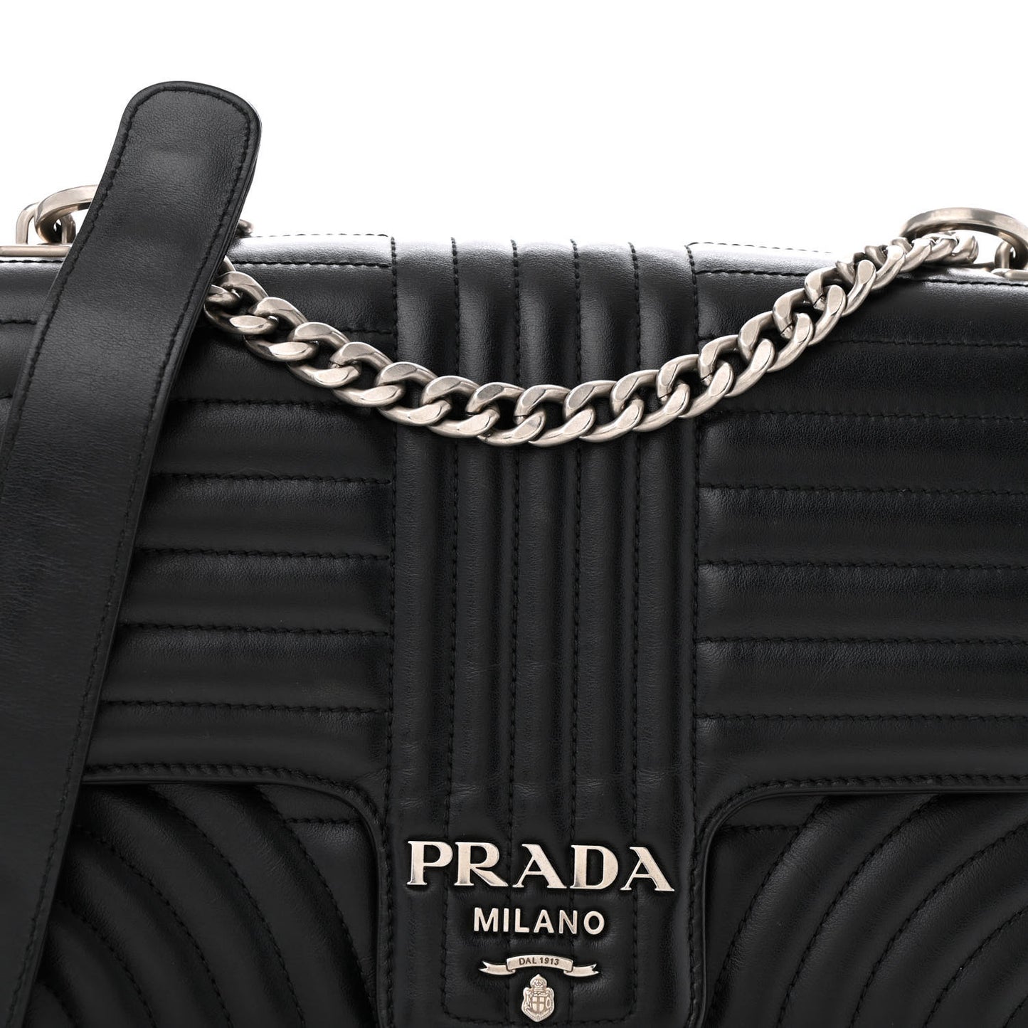 Soft Calfskin Impunture Diagramme Large Chain Flap Shoulder Bag Black