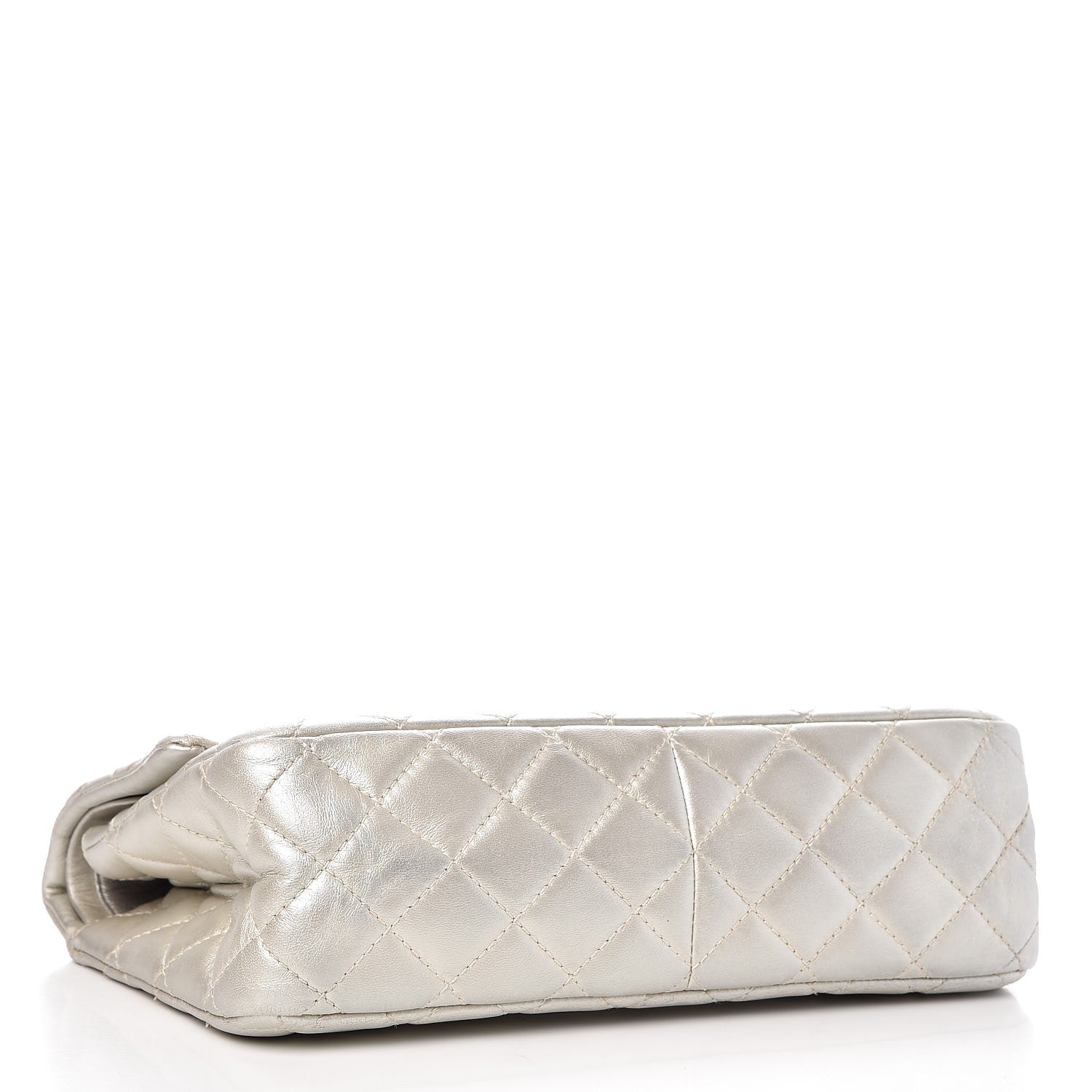 Chanel Metallic Lambskin Quilted 2.55 Reissue 226 Flap Pale Gold 4 of 19