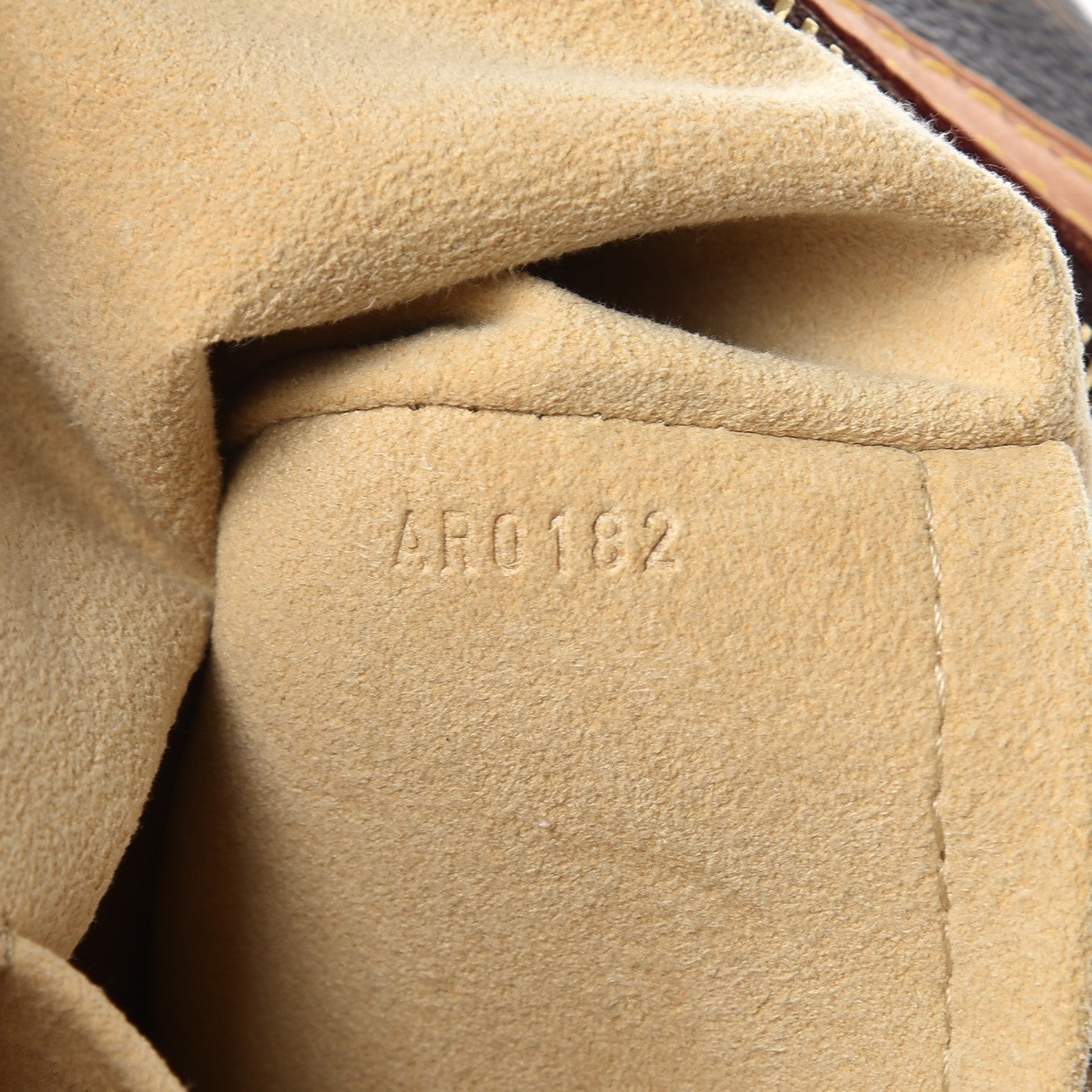Louis Vuitton Monogram Retiro GM 8 of 15