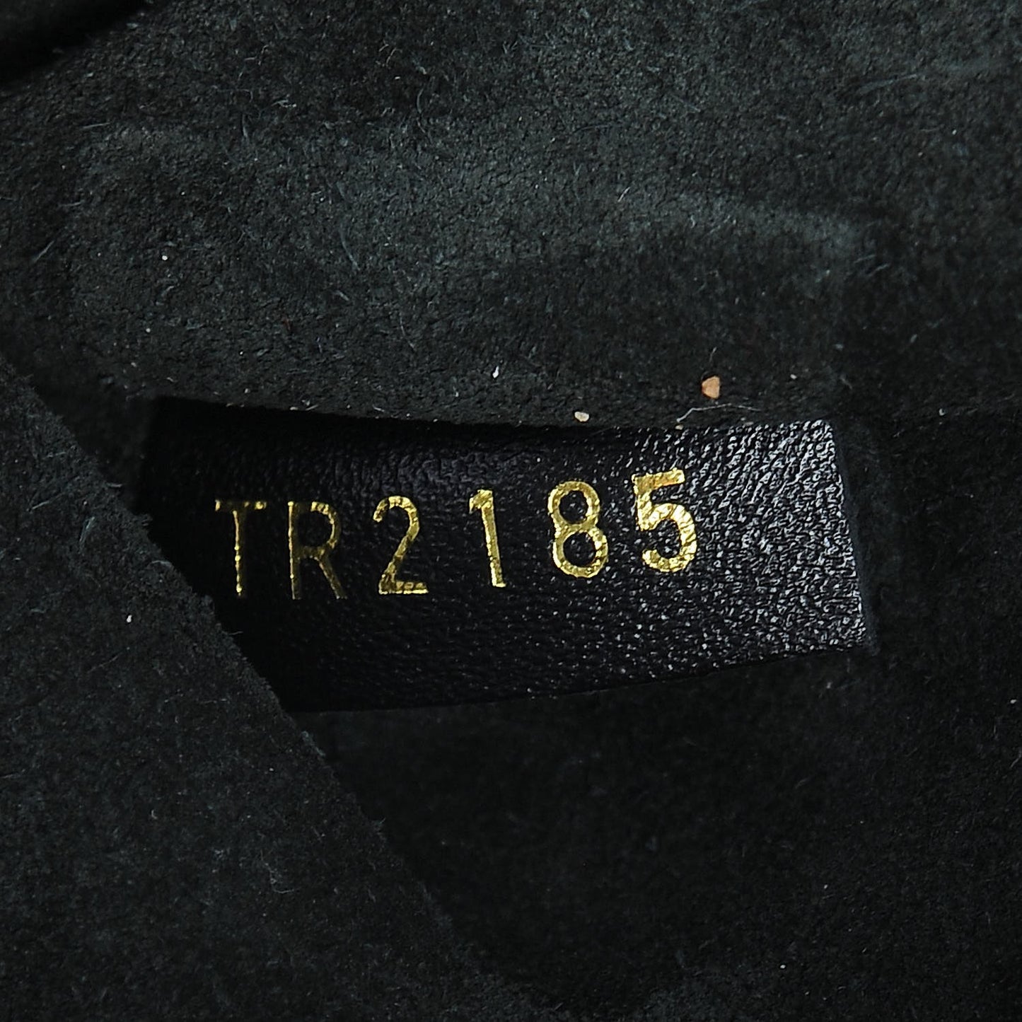Veau Cachemire Tote W PM Black