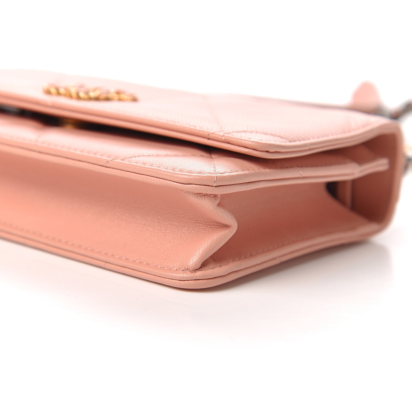 Goatskin Quilted 19 Wallet On Chain WOC Rose Clair