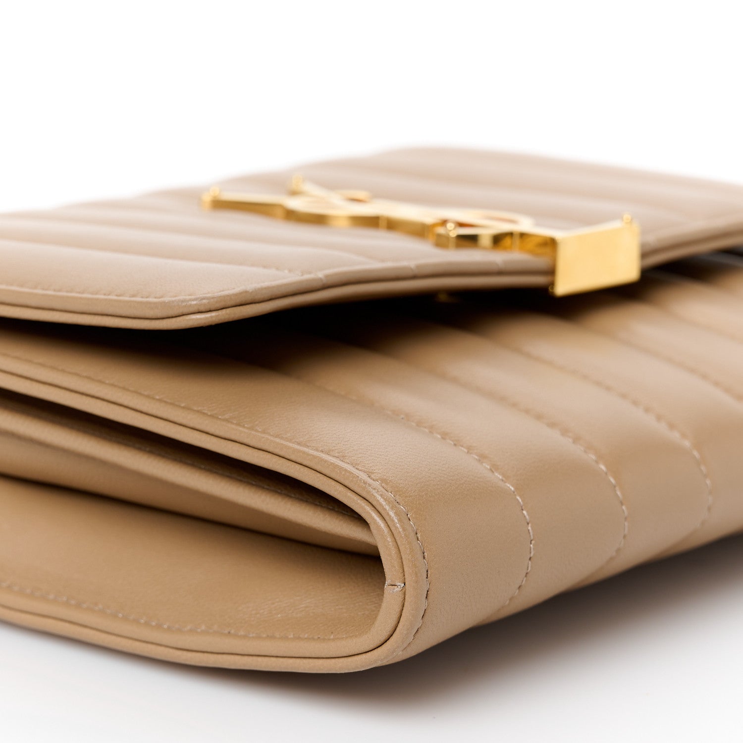 Saint Laurent Lambskin Matelasse Monogram Vicky Chain Wallet Peru 9 of 10