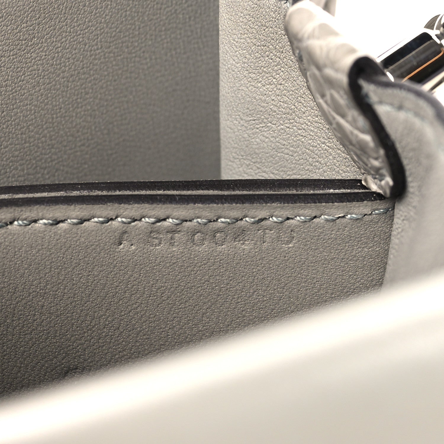 Hermes Matte Alligator Lizard Mini Sac Roulis Ombre Gris Perle 7 of 11