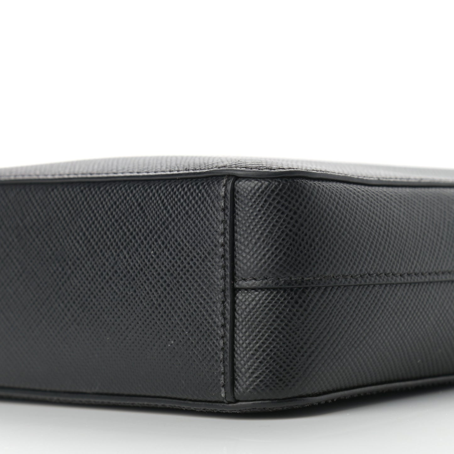Saffiano Flat Messenger Bag Black