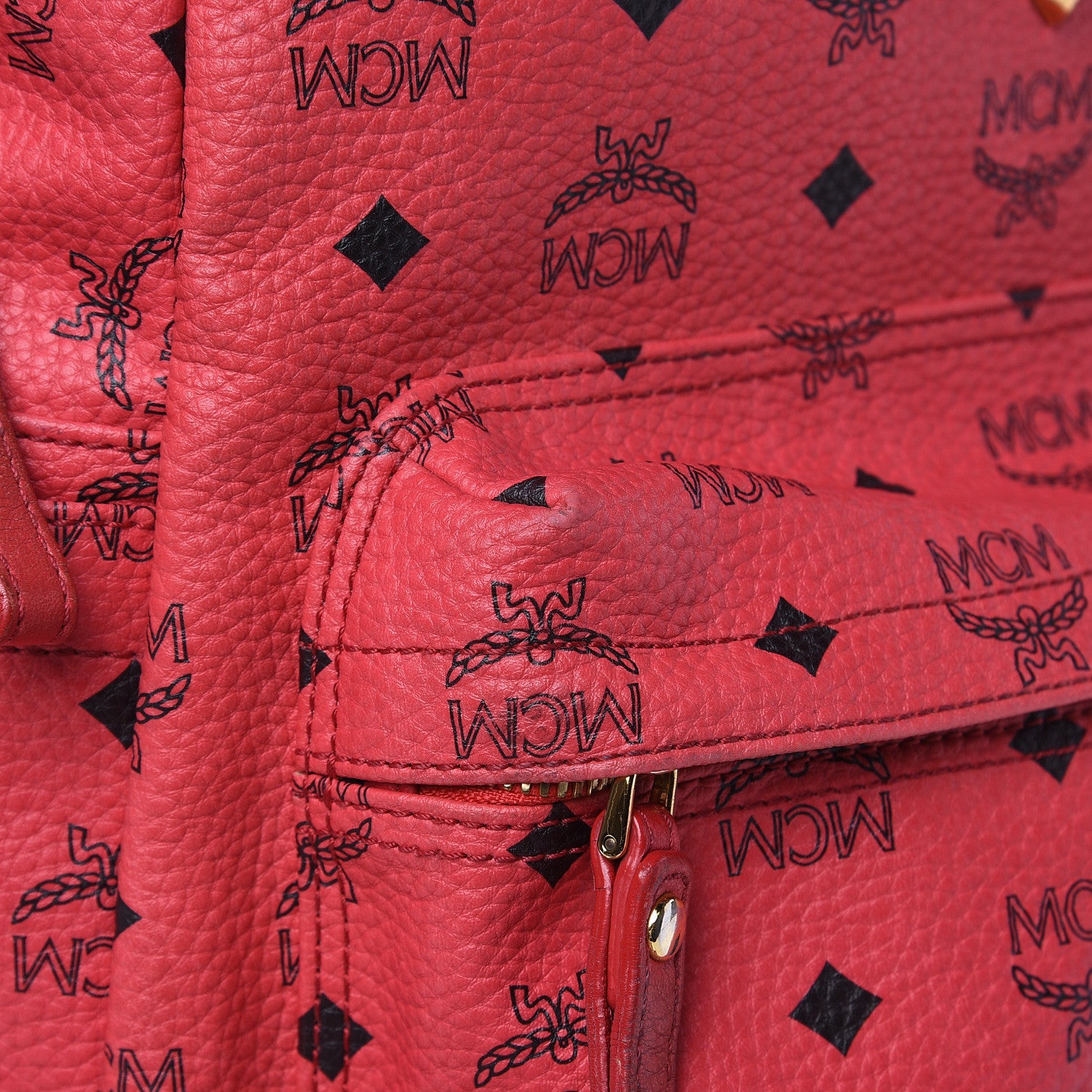 MCM Visetos Medium Sprinkle Stud Stark Backpack Corail 14 of 25