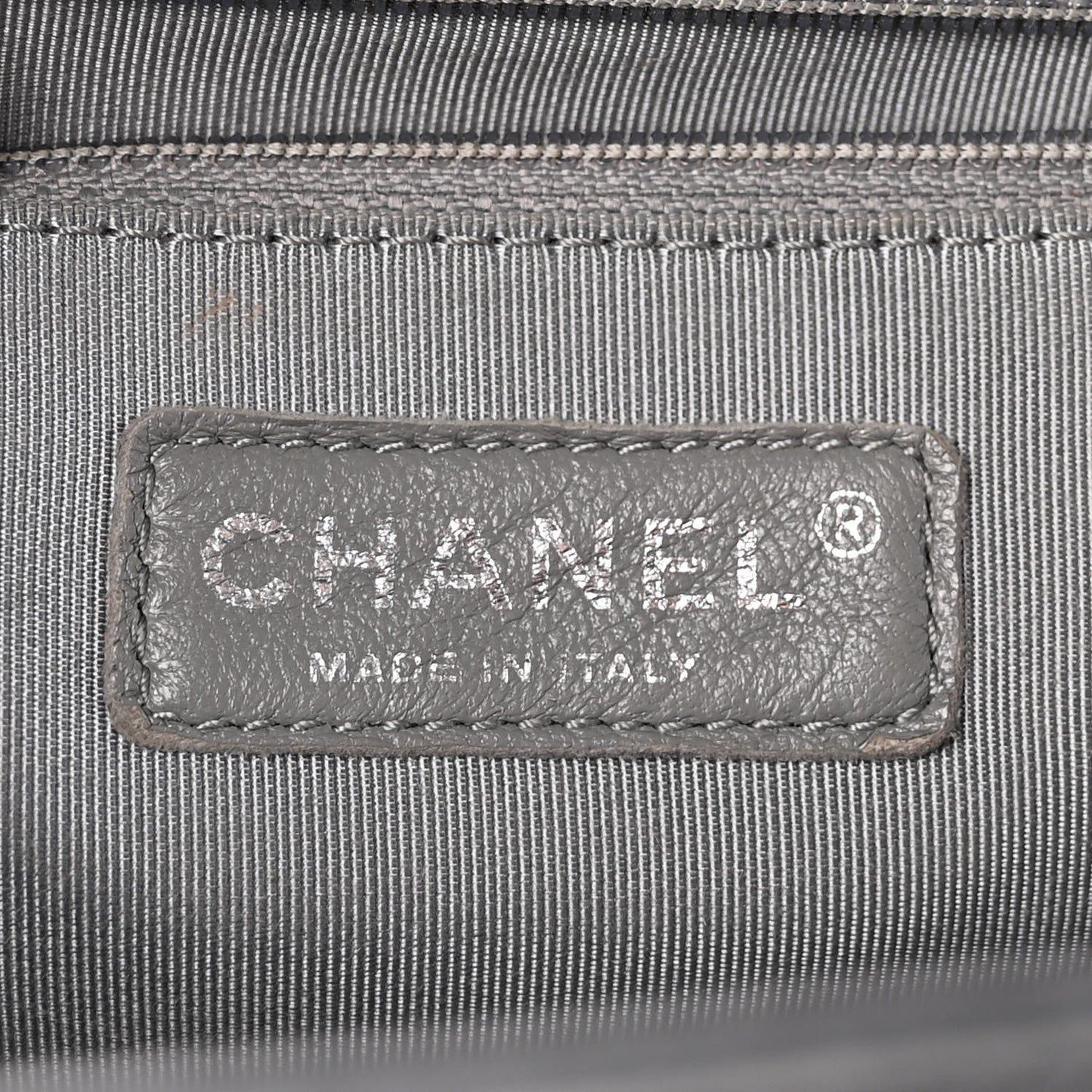 Metallic Lambskin Quilted New Medium Boy Flap Dark Silver
