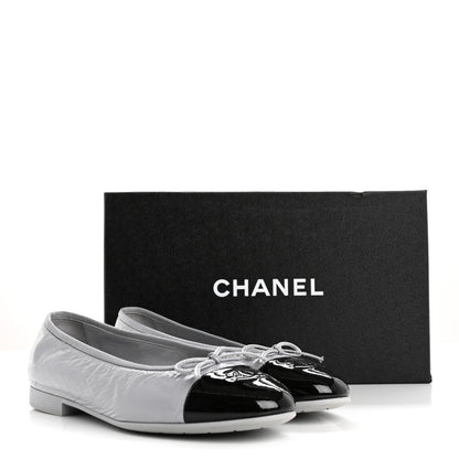 Chanel Shiny Crumpled Calfskin Patent CC Cap Toe Ballerina Flats 39 Grey Black 14 of 14