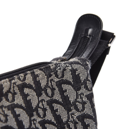 Christian Dior Monogram Messenger Black 11 of 13