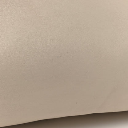 Bottega Veneta Smooth Butter Calf The Pouch Oversized Clutch Plaster 10 of 11