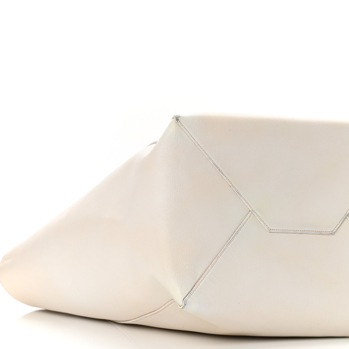 Grained Calfskin Medium Horizontal Cabas Phantom White