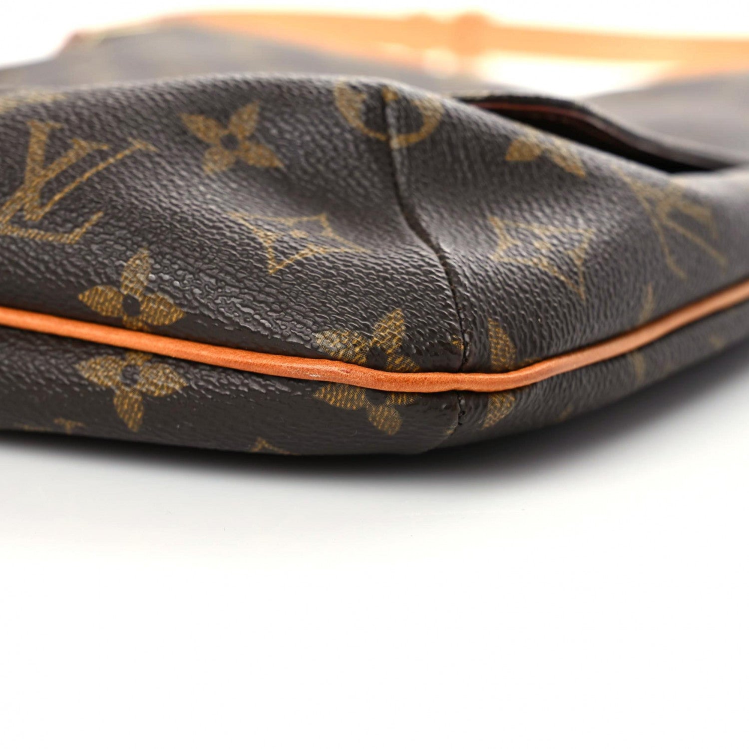 Louis Vuitton Monogram Musette GM 10 of 15