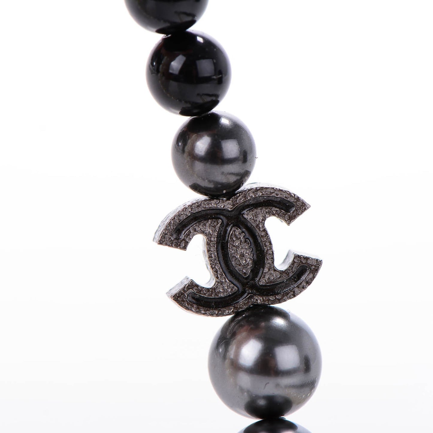 Pearl CC Drop Clip On Earrings Black White Grey