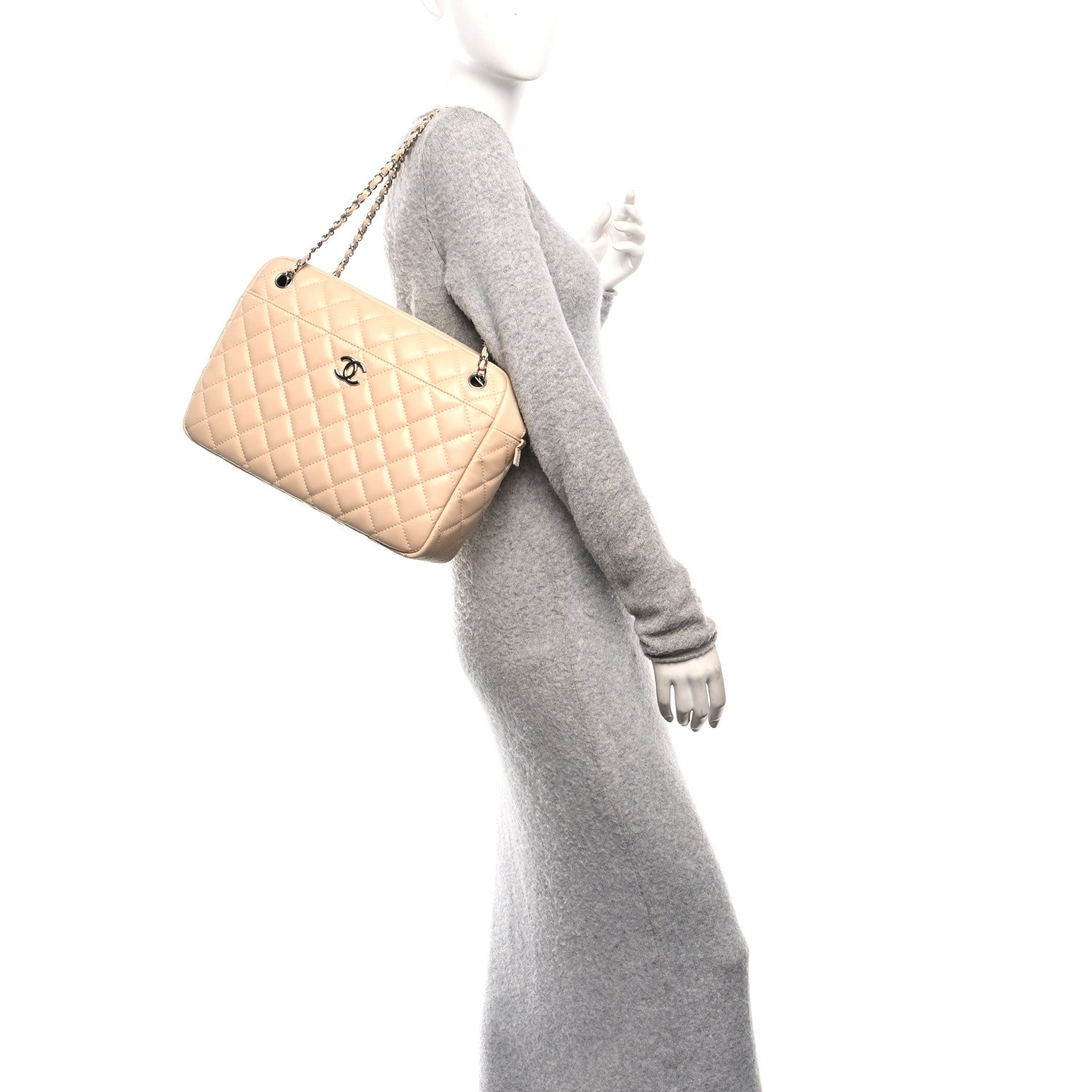 Chanel Shiny Lambskin Quilted Medium Camera Case Beige 1845785