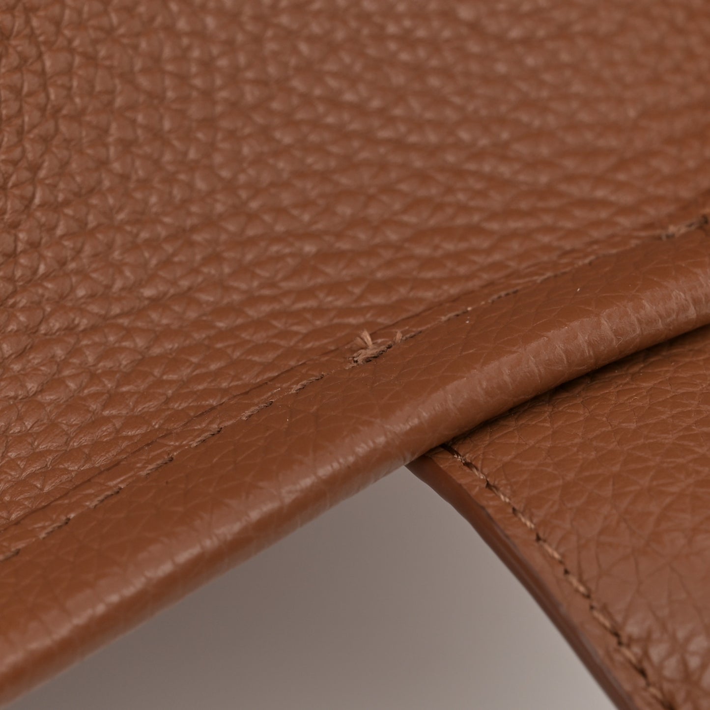 Grained Calfskin Medium The Tote Bag Argan Oil
