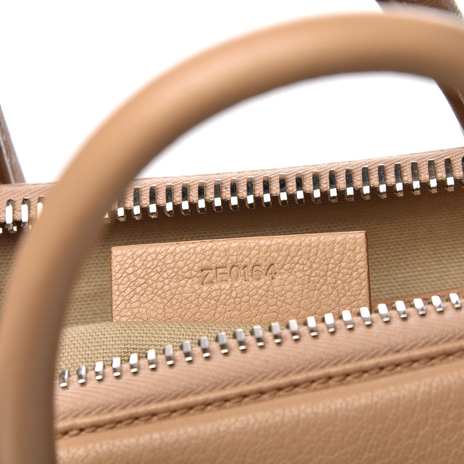 Givenchy Sugar Goatskin Medium Antigona Nude 9 of 9