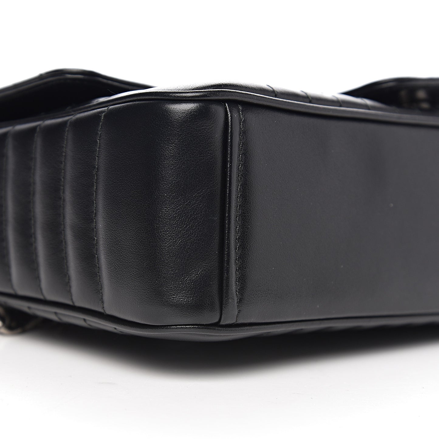 Soft Calfskin Impunture Diagramme Medium Chain Flap Shoulder Bag Black