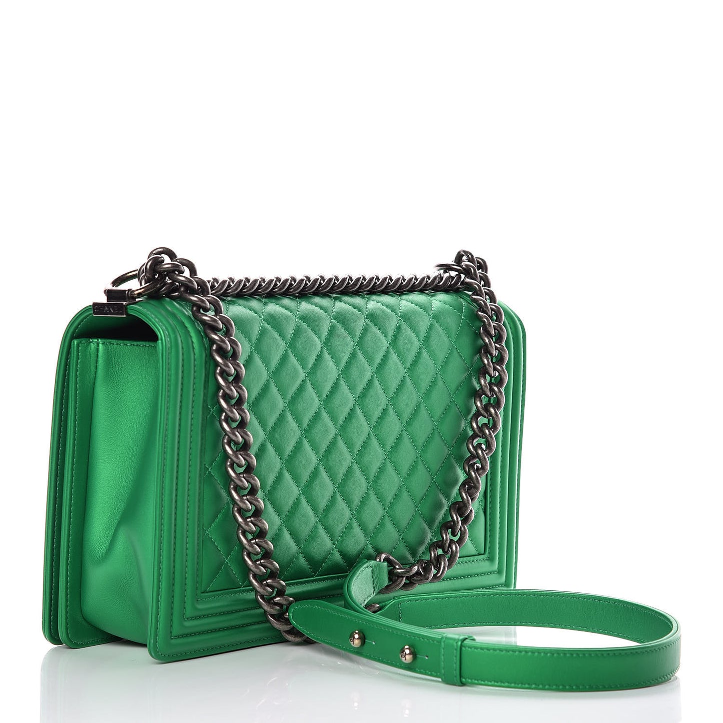 Metallic Calfskin Quilted New Medium Boy Flap Green