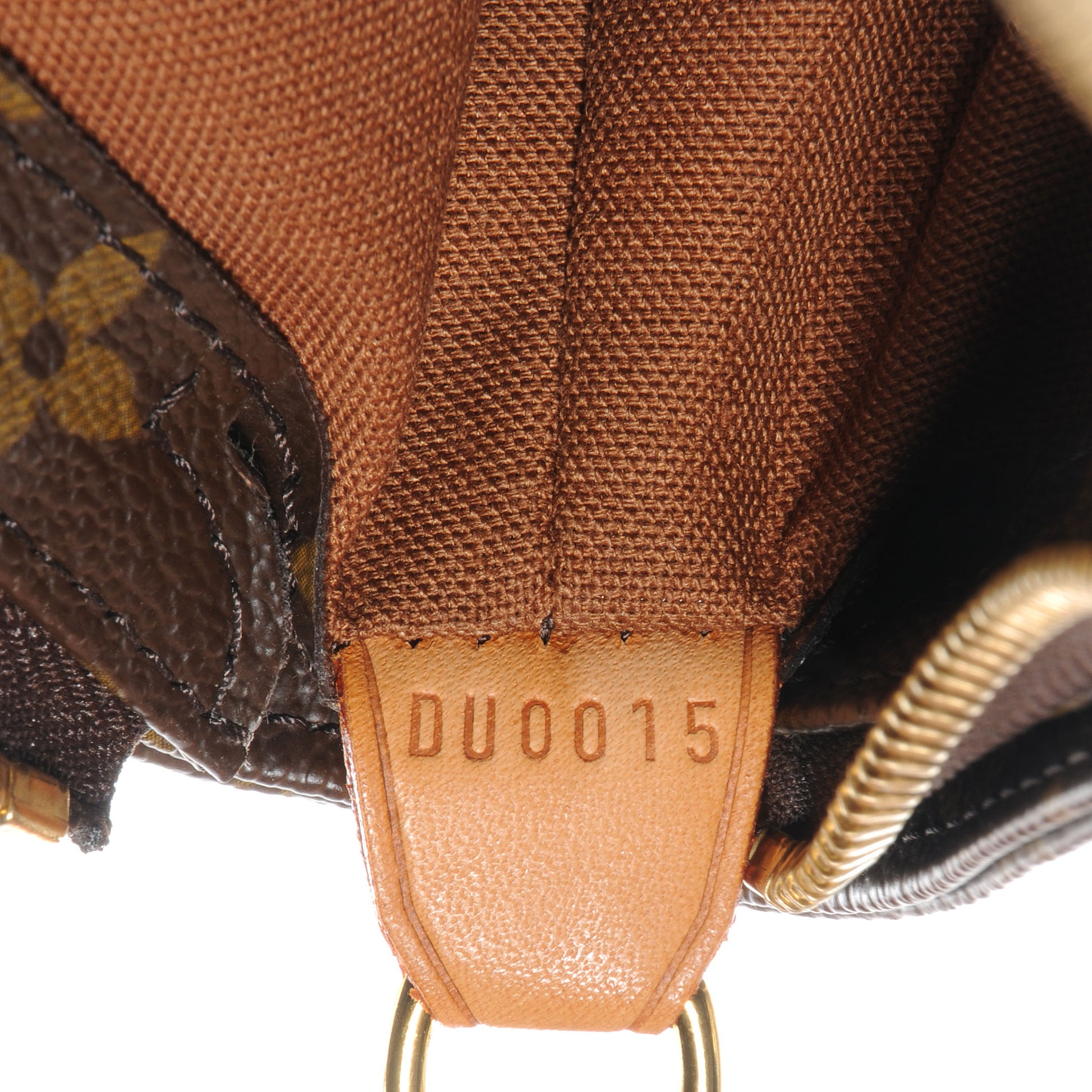 Louis Vuitton Monogram Cabas Mezzo 7 of 8