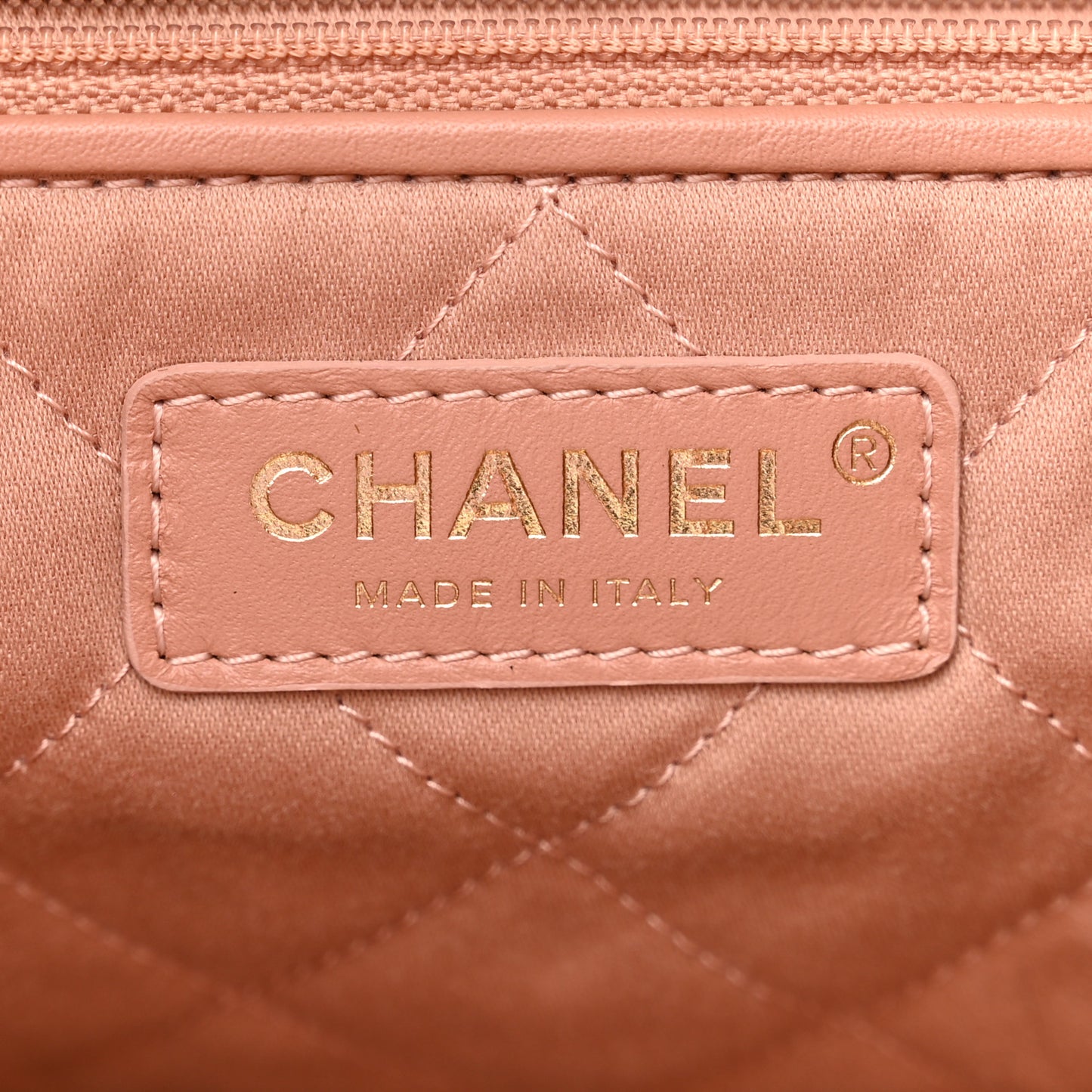 Metallic Calfskin Quilted Chanel 22 Copper
