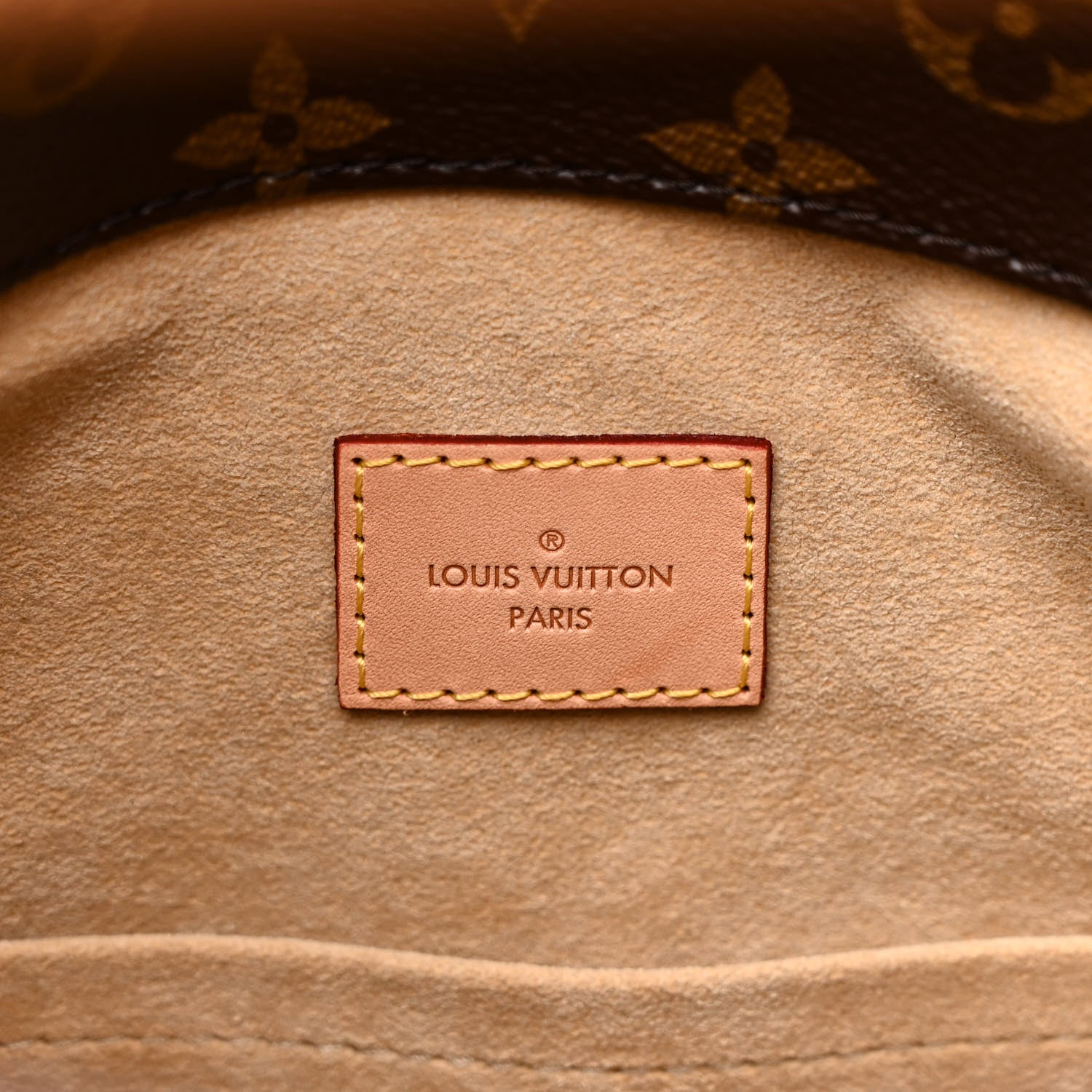 Louis Vuitton Monogram Artsy MM 6 of 11