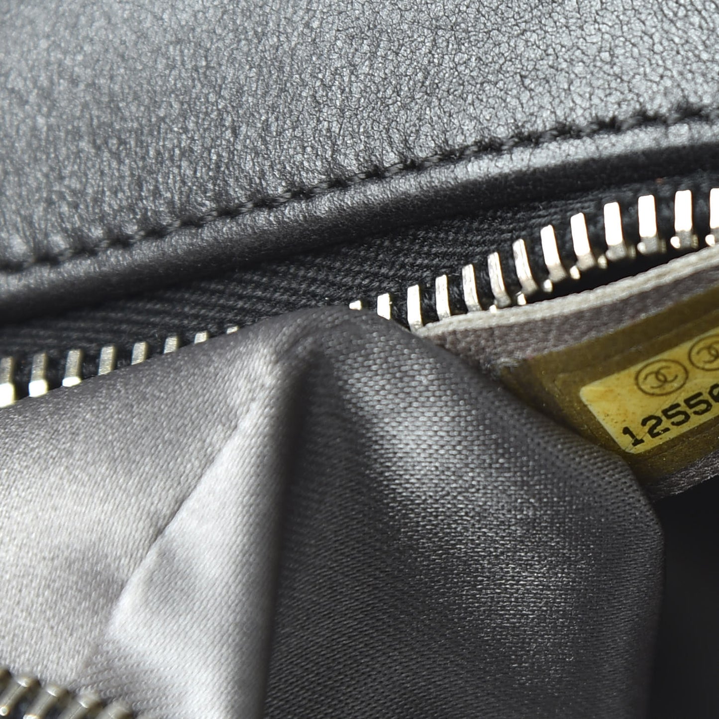 Lambskin Bubble Quilt Bowler Black