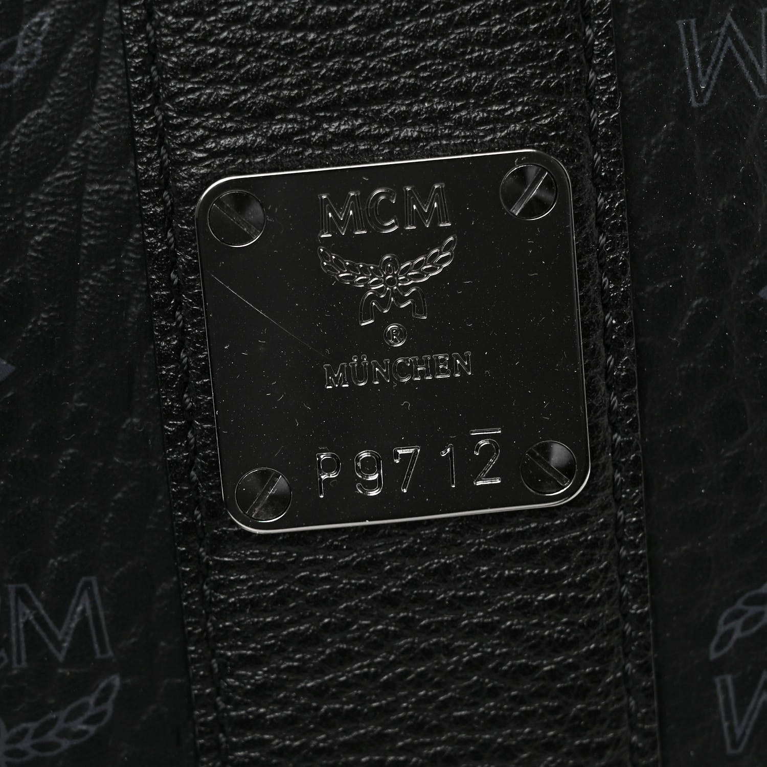 MCM Visetos Large Liz Reversible Shopper Tote Black 8 of 11