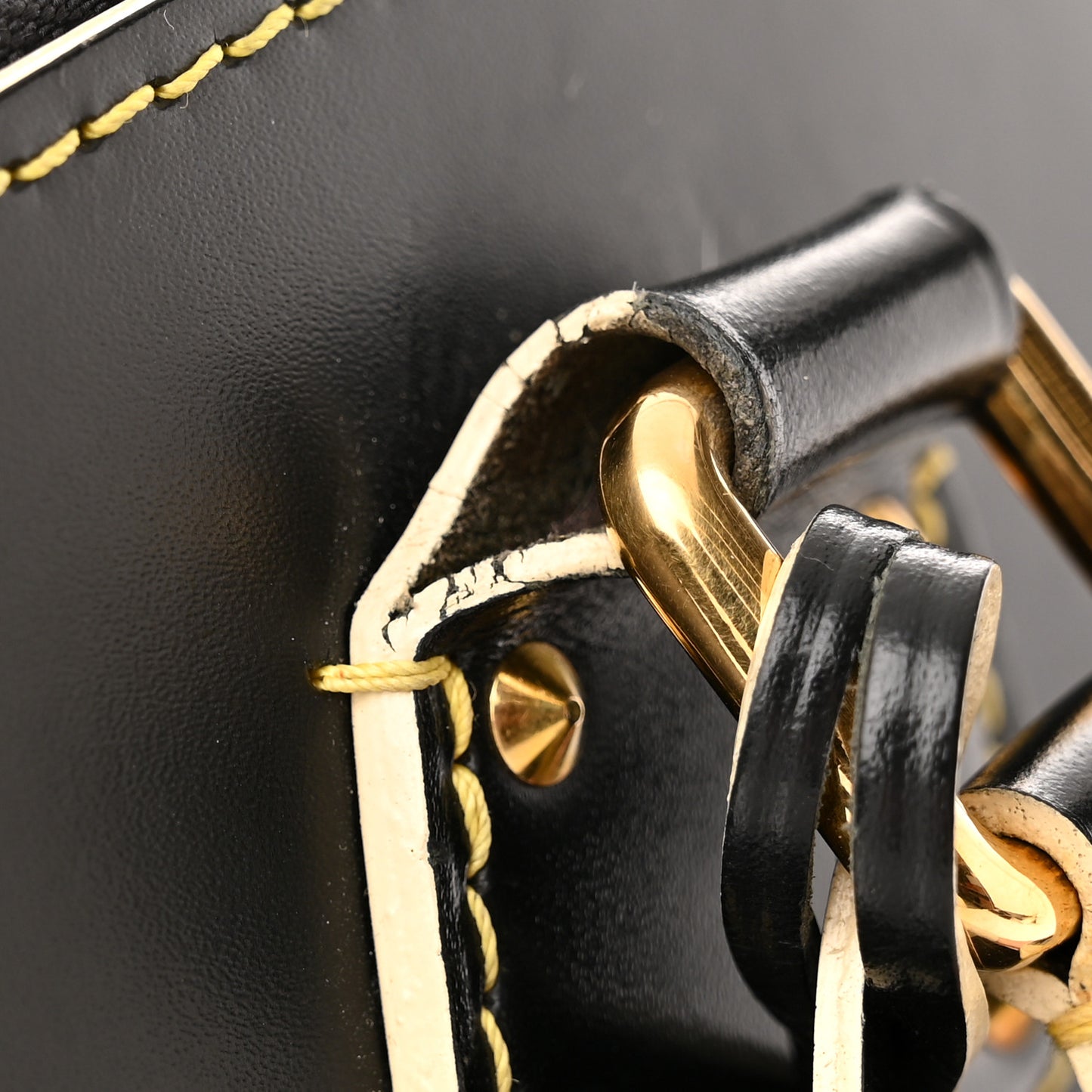 Suhali Lockit MM Black