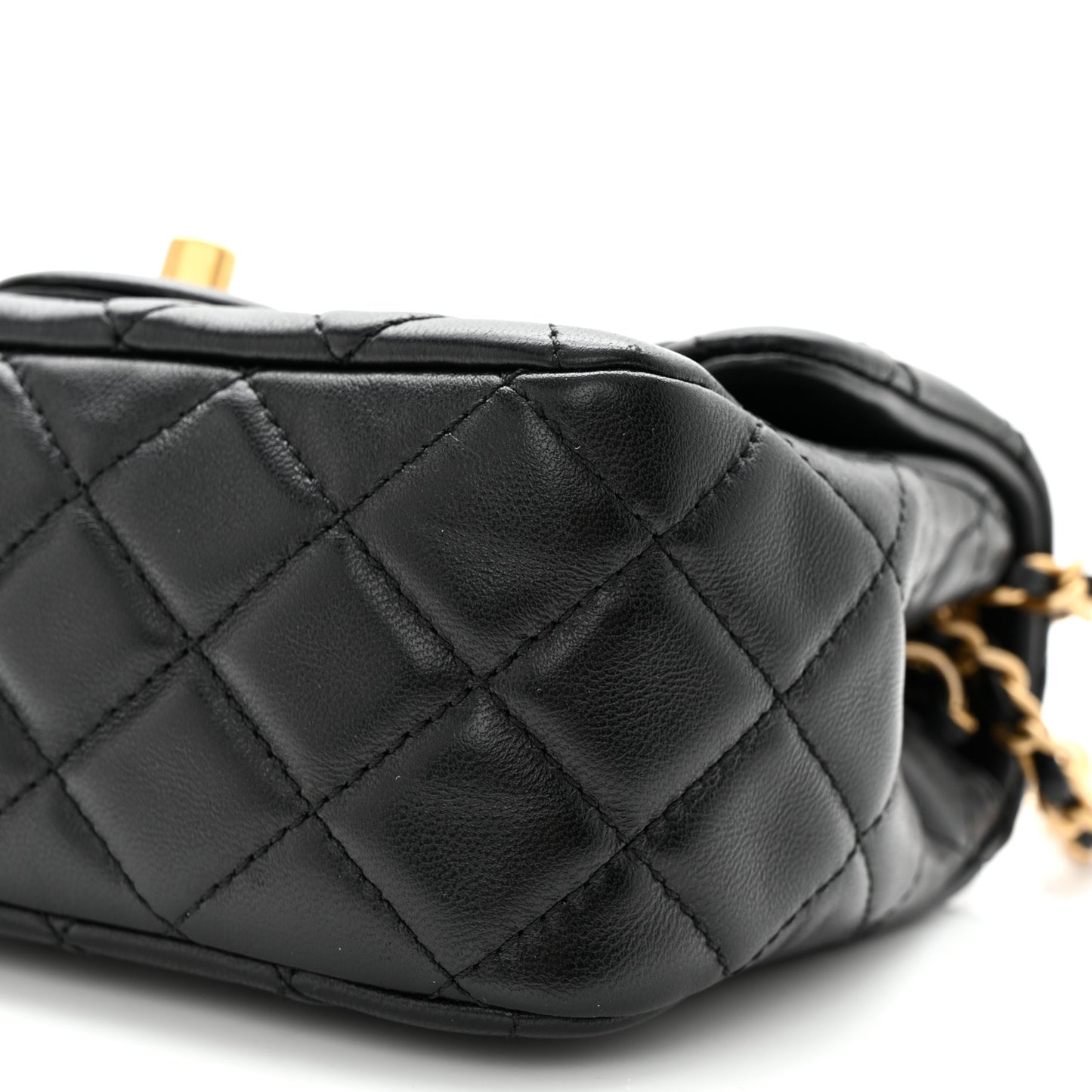 Lambskin Quilted Mini Pearl Crush Flap Black