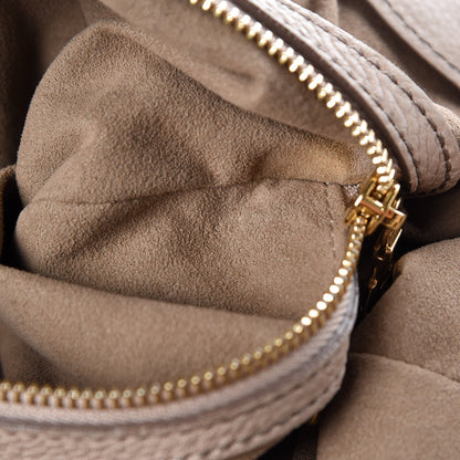 Louis Vuitton Mahina L Sable 7 of 7