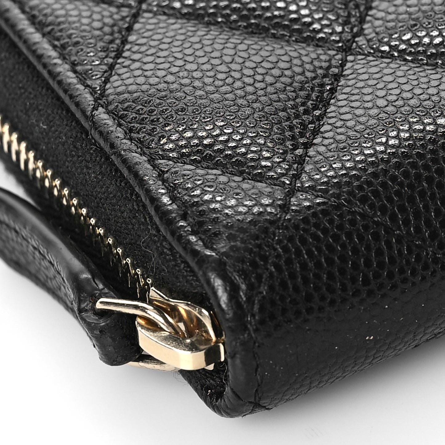 Caviar Quilted Medium Zip Around Wallet Black