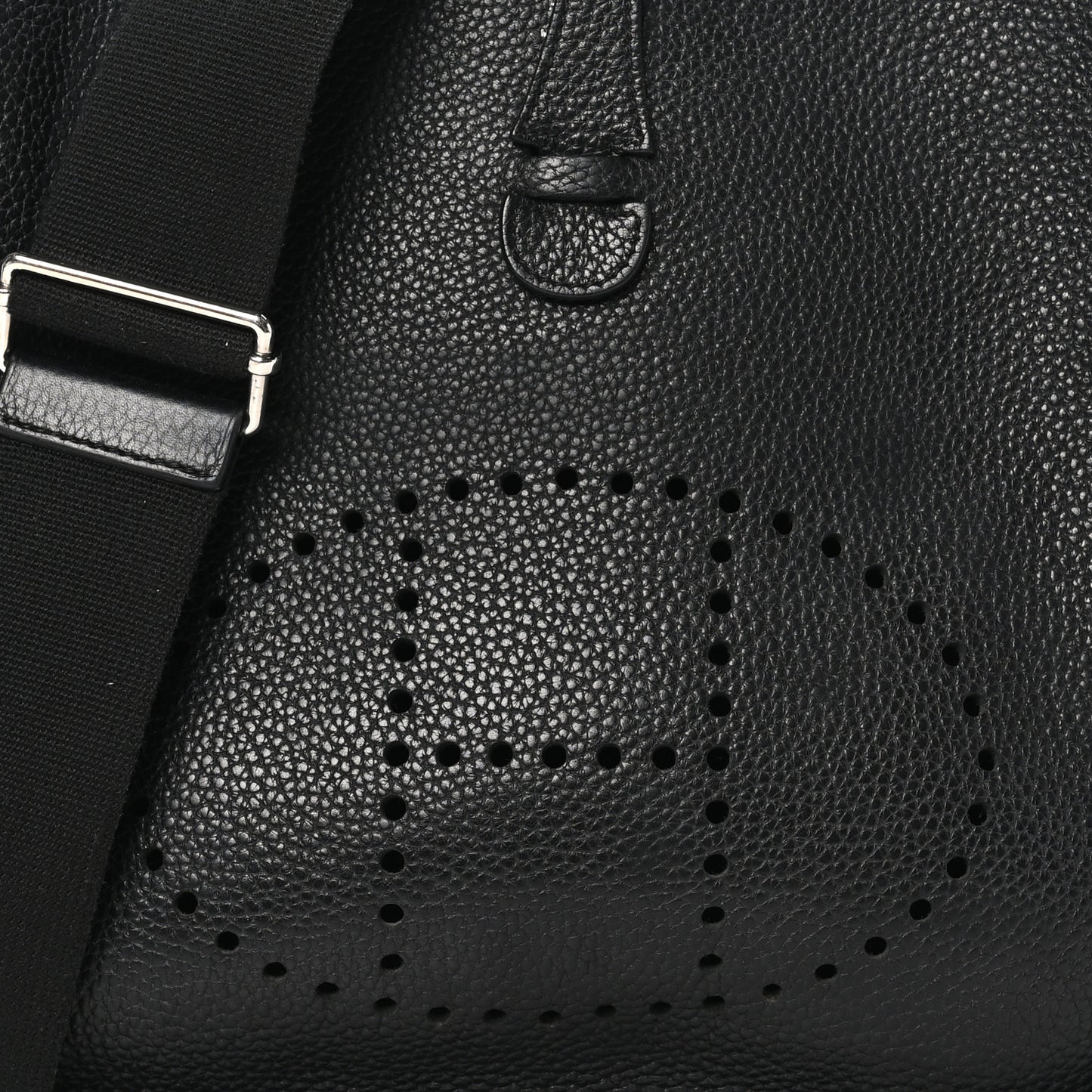 Taurillon Clemence Evelyne III PM Black