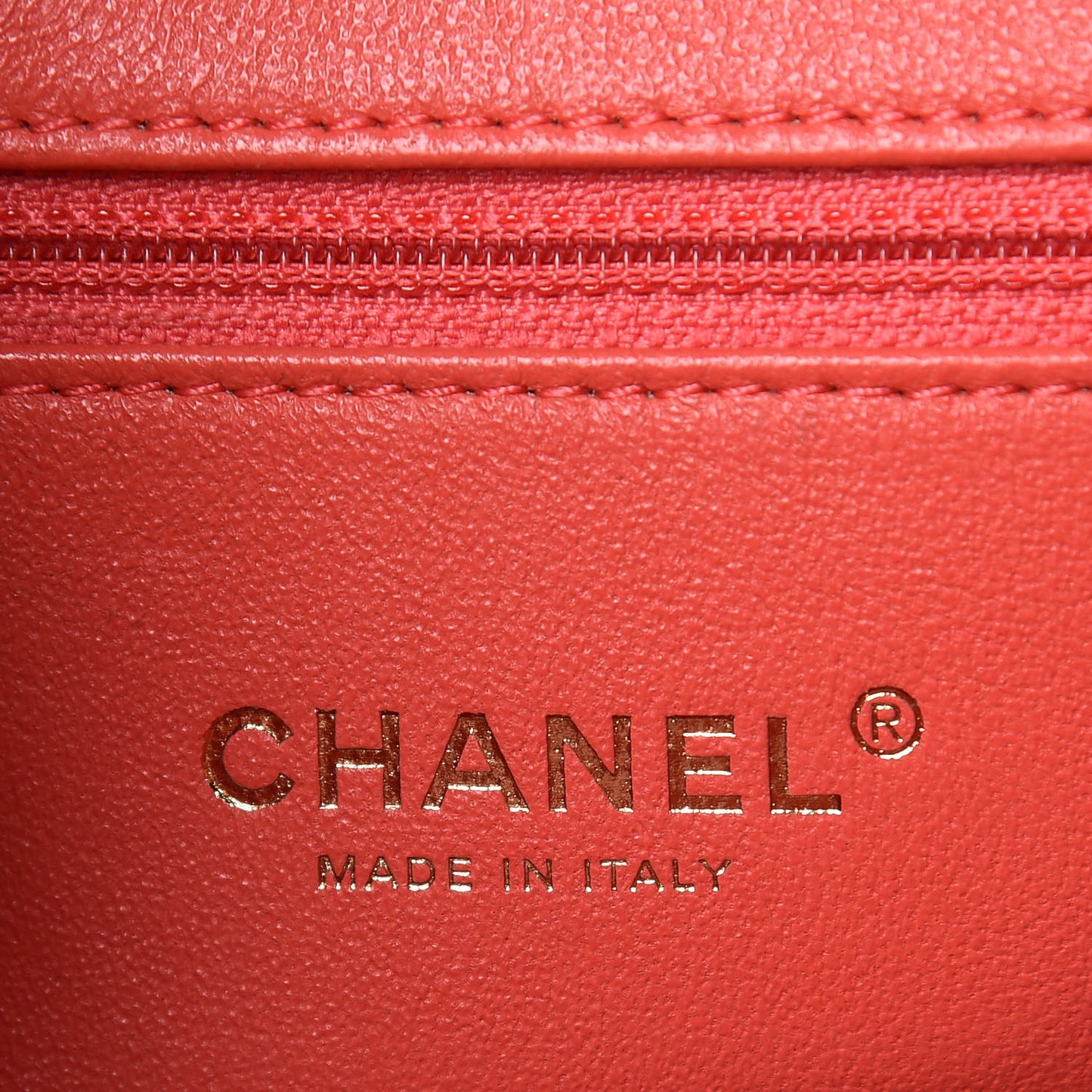 Caviar Quilted Small Business Affinity Flap Coral