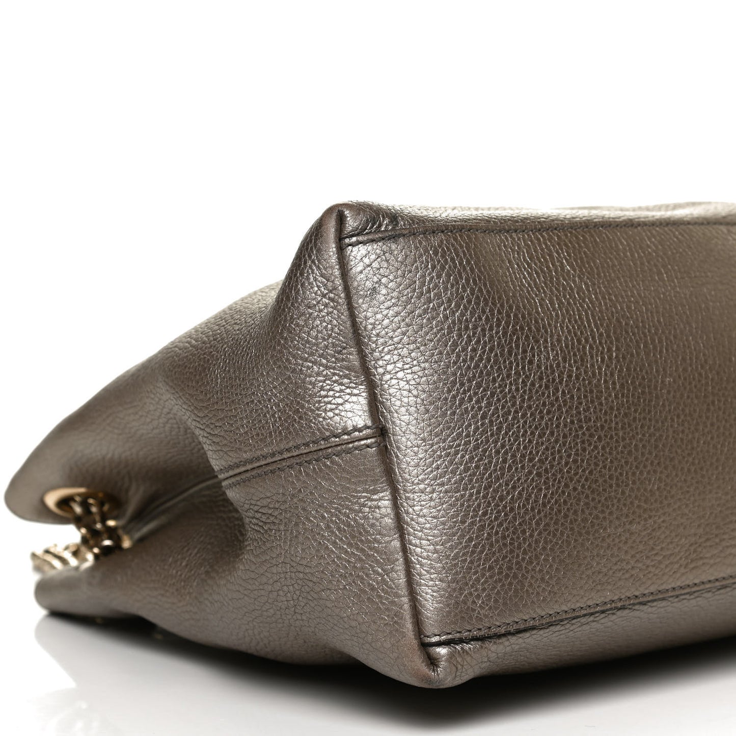 Metallic Pebbled Calfskin Medium Soho Chain Shoulder Bag Golden Beige