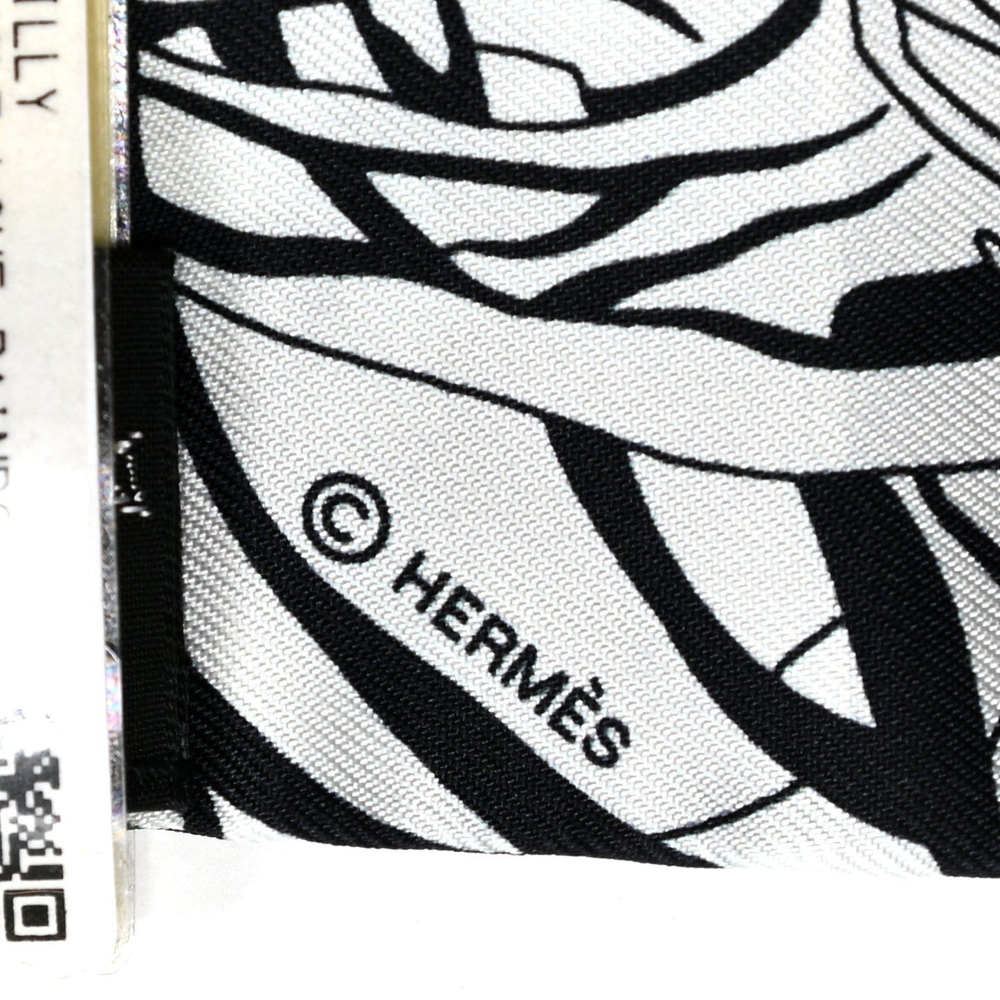 Silk Jungle Love Rainbow Twilly Gris Black White