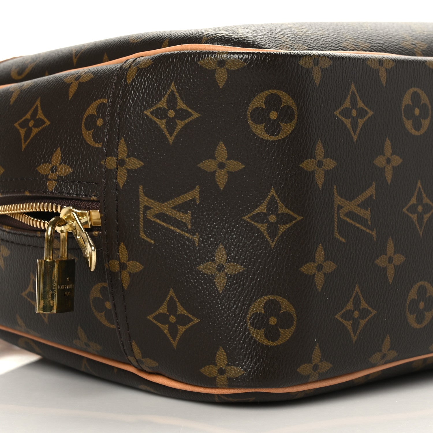 Louis Vuitton Monogram Deauville 8 of 10