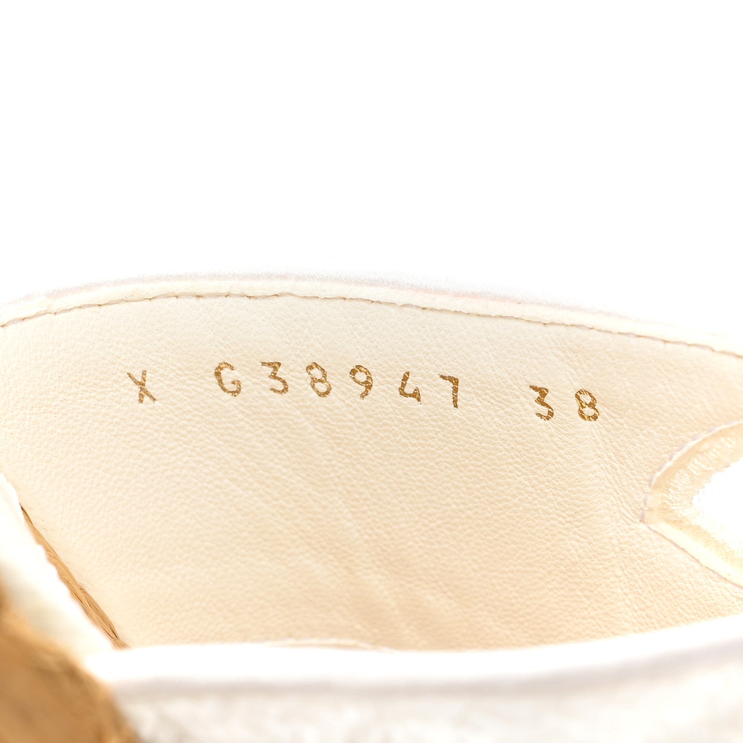 Chanel Terry Cloth Raffia CC Logo Thong Sandals 38 White 8 of 15