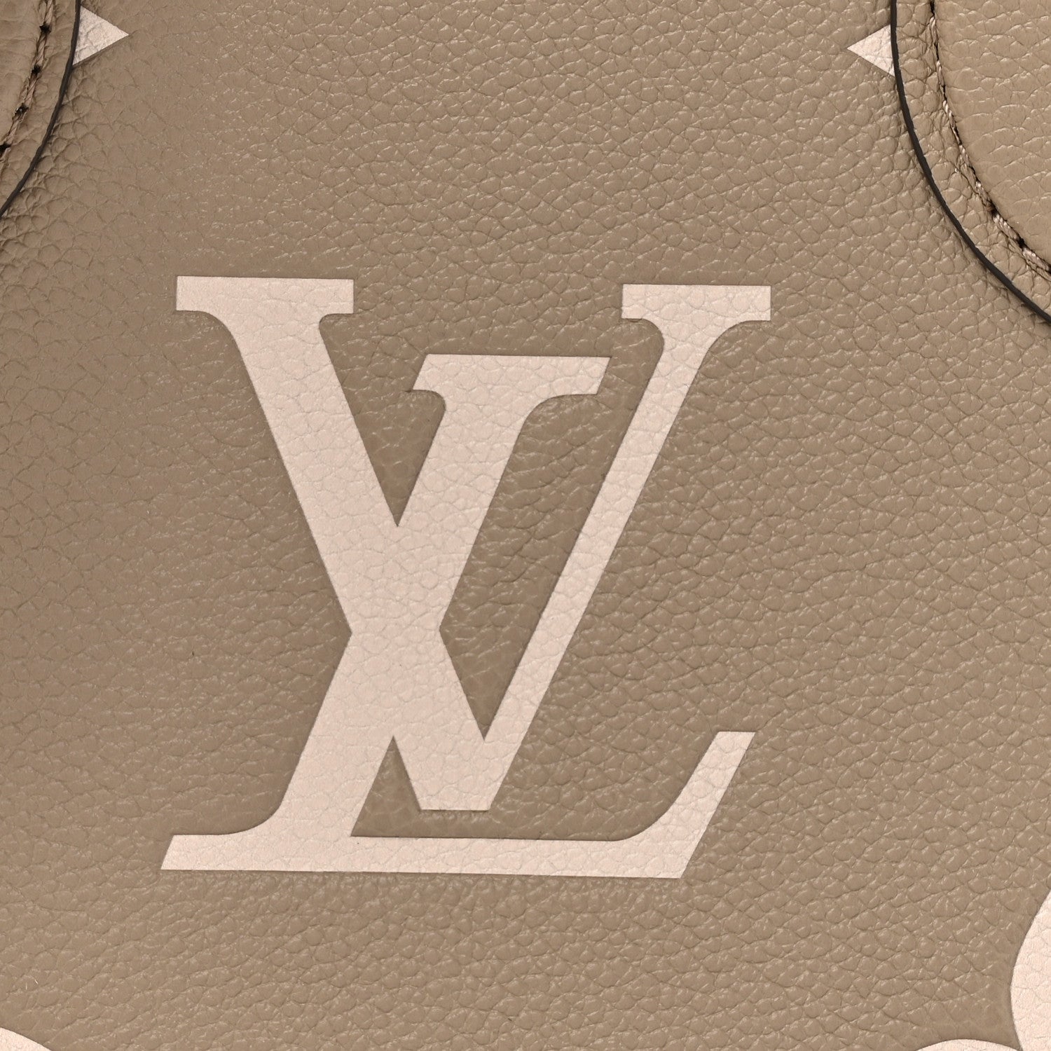 Louis Vuitton Empreinte Monogram Giant Onthego PM Tourterelle Creme 7 of 12