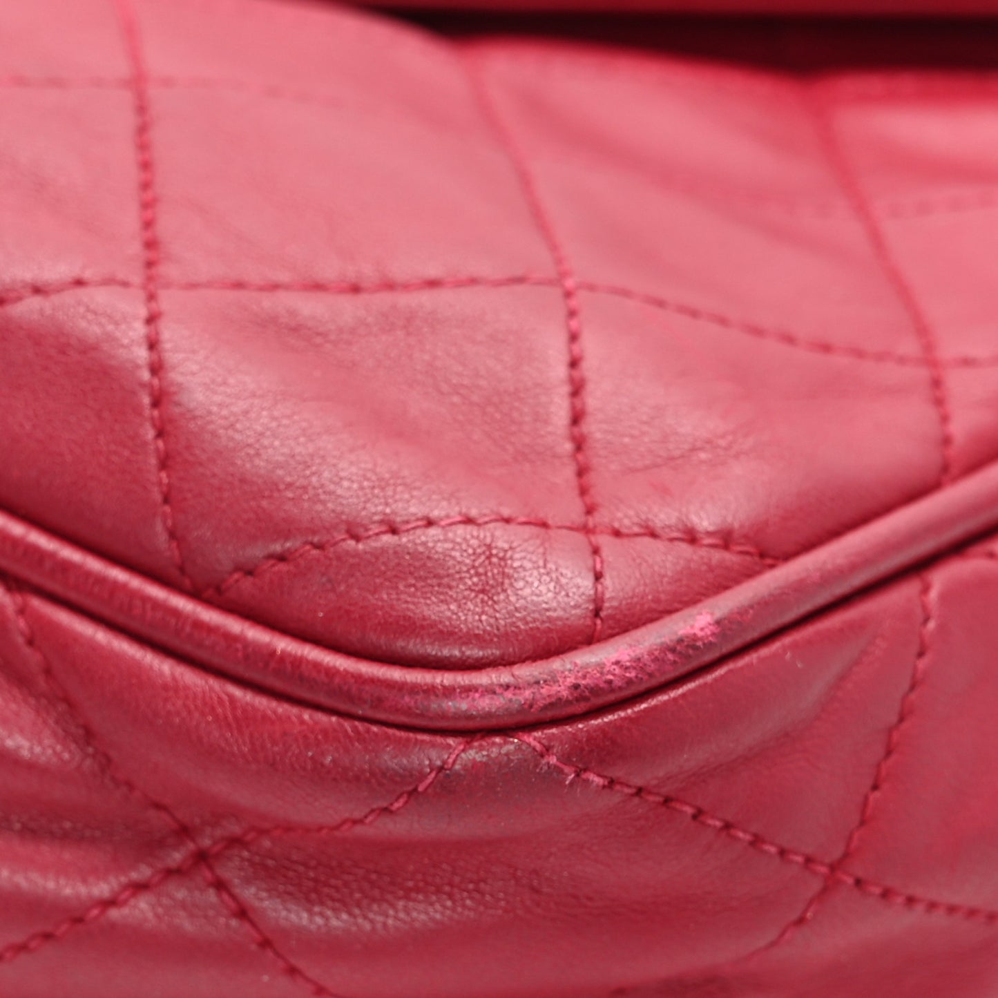 Lambskin Quilted CC Tassel Flap Camera Case Red